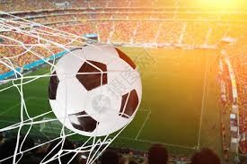 队史助攻王和抢断王，2013年最佳防守二阵，季后赛球员。