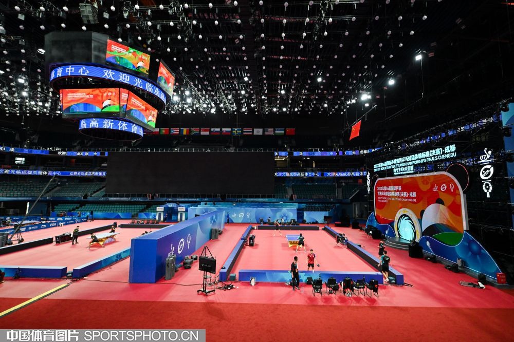 在《看门狗：军团》中你甚至可以扮演900万名角色